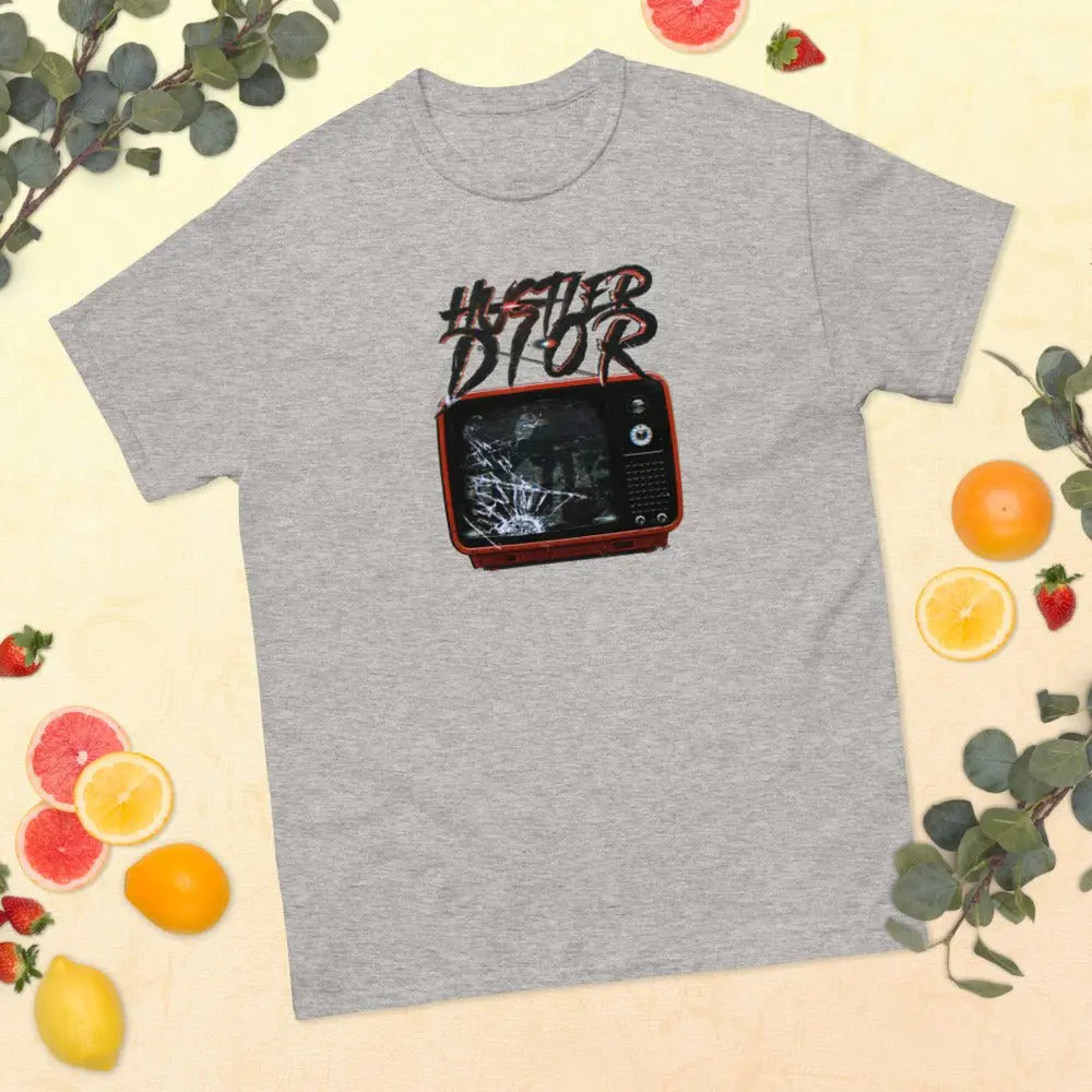 Men's heavyweight tee.